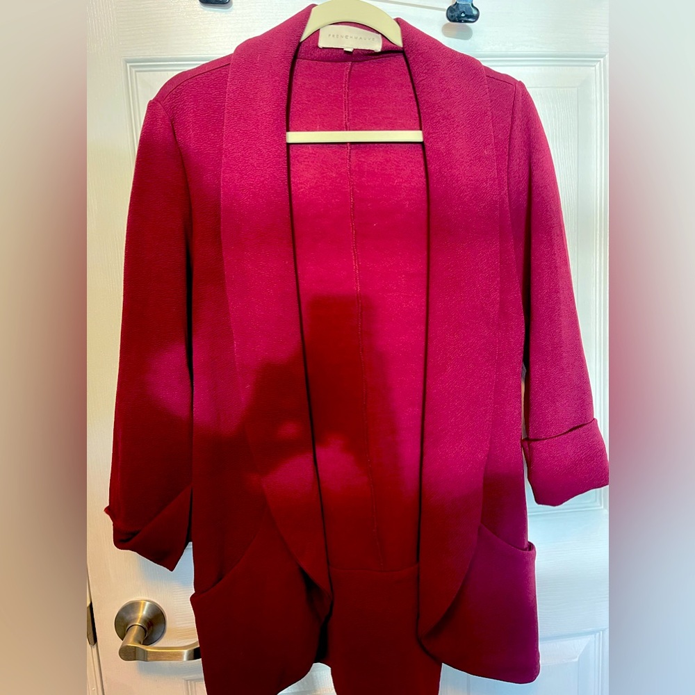 Cute maroon blazer